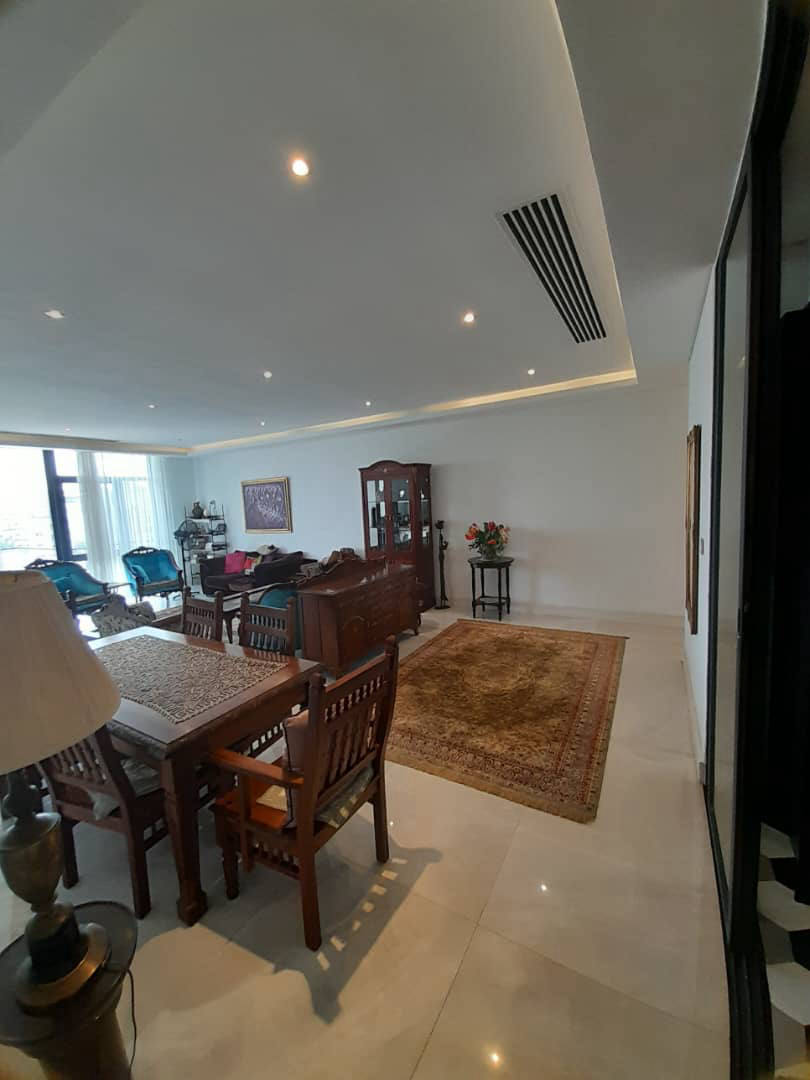 Квартира, 861 м², 480 000$ — FAKTOR